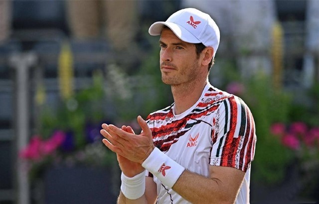 何在激烈竞 何在激烈竞