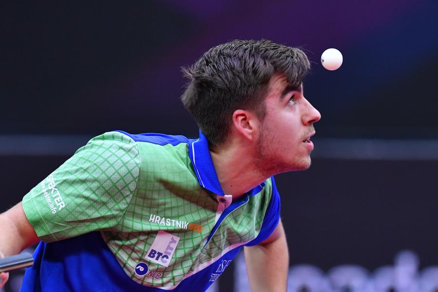 球员转会的 球员转会的