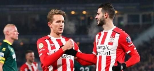 球员在场上 球员在场上