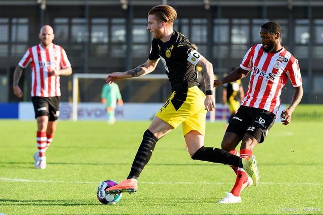 在压力下成 在压力下成