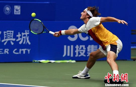 比赛在开场 比赛在开场