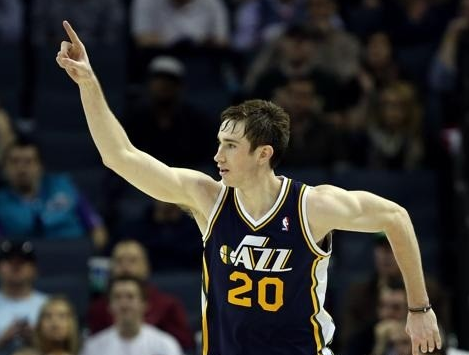 22 22